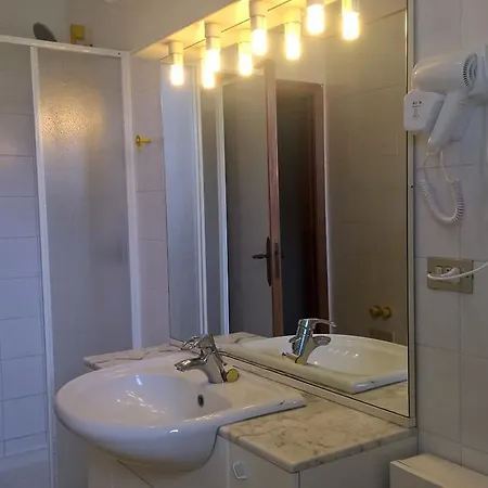 Easy Bed Guest house *