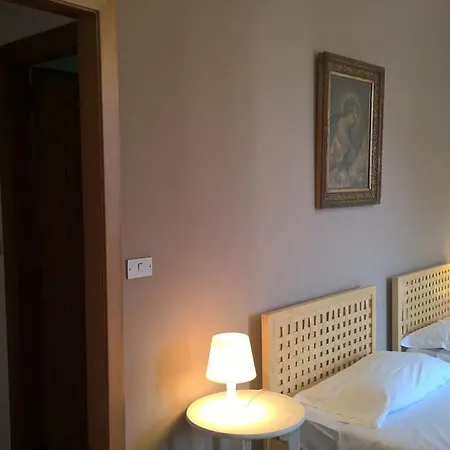 Easy Bed * Pompeja